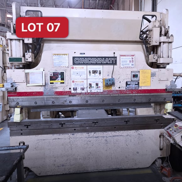 Lot 7_3748129_Cincinnati Proform 90 PF x 8 FT Hydraulic Press Brake